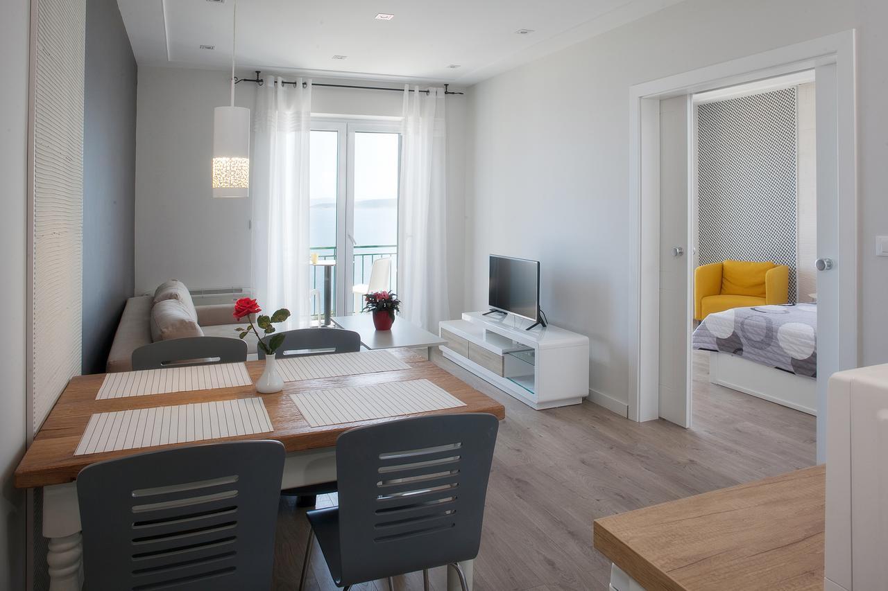 Apartments Juric Брела Экстерьер фото